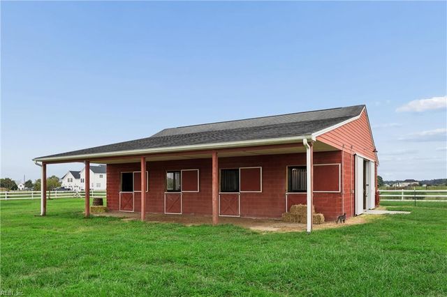 1713 Sanderson RD, Chesapeake, VA 23322
