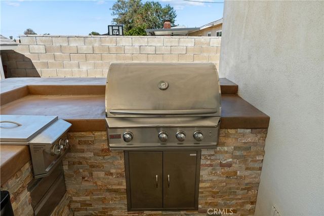 16289 Ramona, Fontana, CA 92336