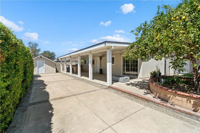 16289 Ramona, Fontana, CA 92336