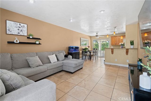 16289 Ramona, Fontana, CA 92336