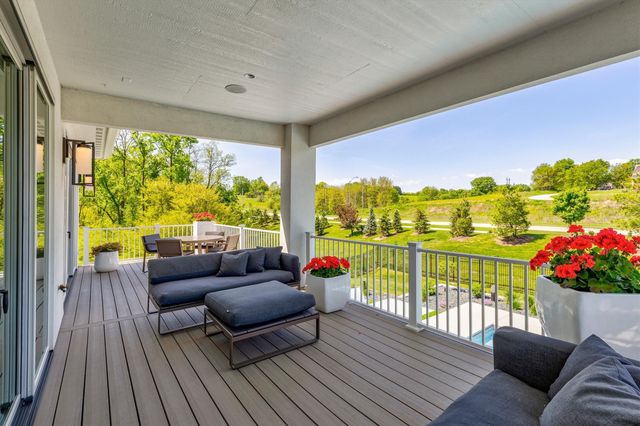 1129 S Wilder Place, West Des Moines, IA 50266