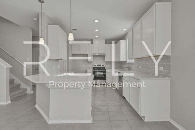 140 Katie Elder DR, Jarrell, TX 76537