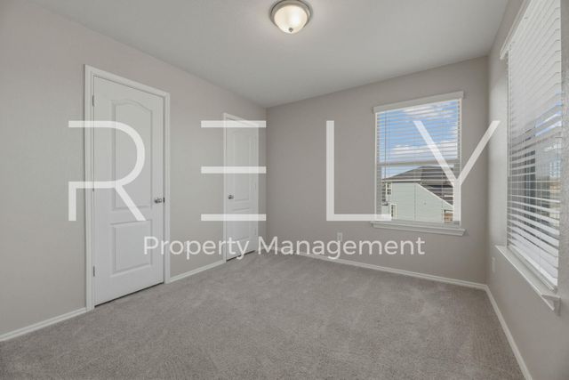 140 Katie Elder DR, Jarrell, TX 76537