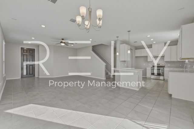 140 Katie Elder DR, Jarrell, TX 76537