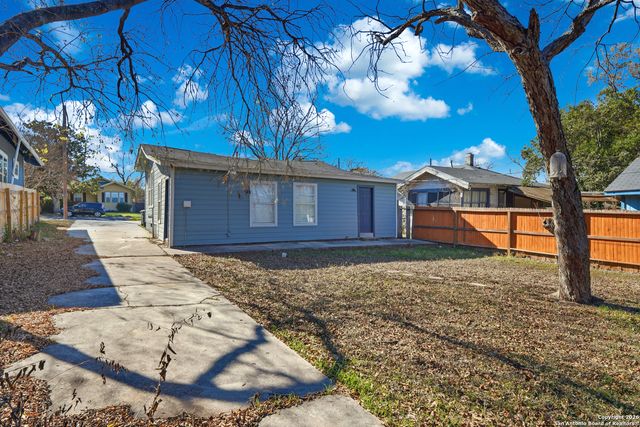 1029 FULTON AVE, San Antonio, TX 78201