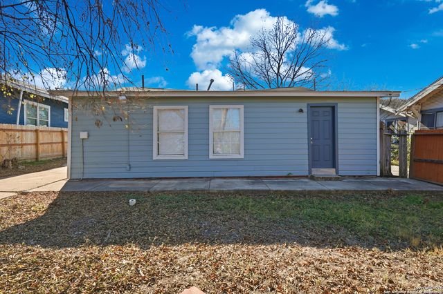 1029 FULTON AVE, San Antonio, TX 78201