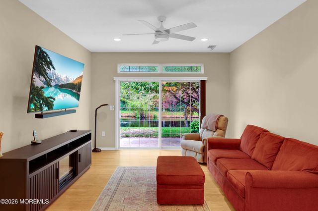 65 Golden Willows Avenue, Lakewood, NJ 08701