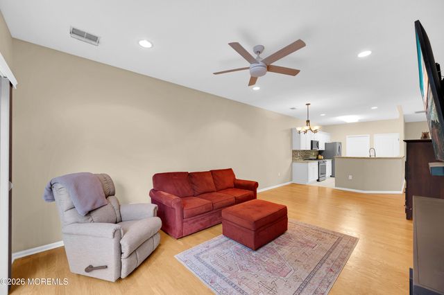 65 Golden Willows Avenue, Lakewood, NJ 08701