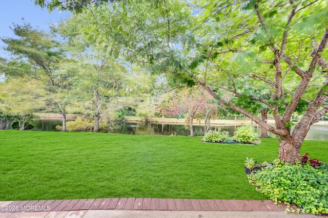 65 Golden Willows Avenue, Lakewood, NJ 08701