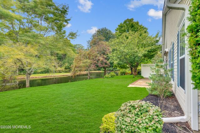 65 Golden Willows Avenue, Lakewood, NJ 08701