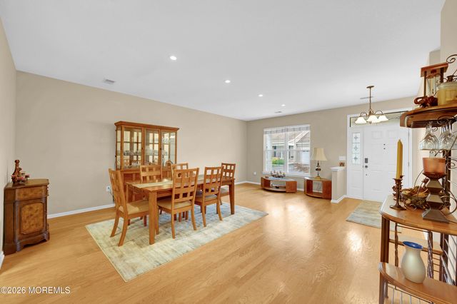 65 Golden Willows Avenue, Lakewood, NJ 08701