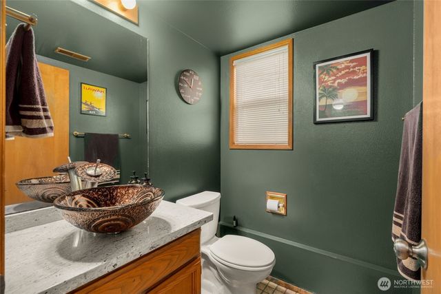 16619 71st Place W, Lynnwood, WA 98037