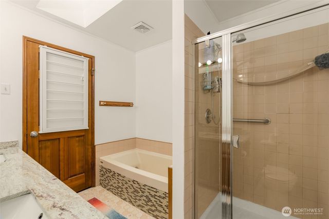 16619 71st Place W, Lynnwood, WA 98037