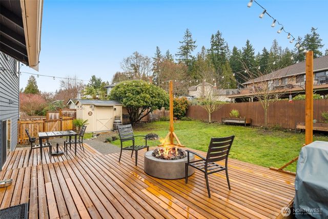 16619 71st Place W, Lynnwood, WA 98037