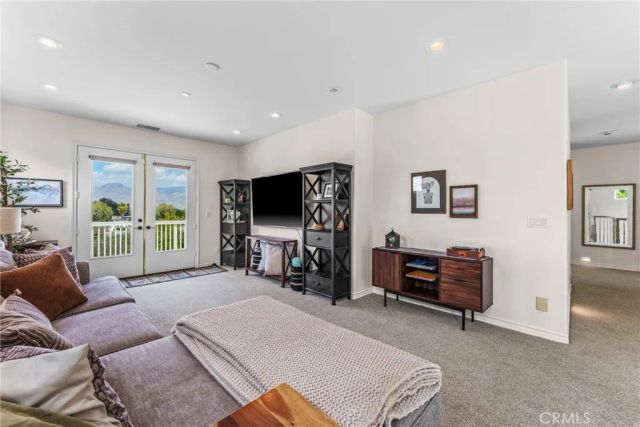 1621 Arcata, Redlands, CA 92374