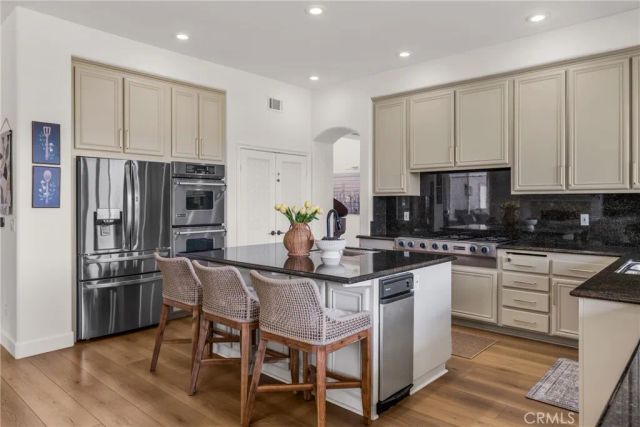 1621 Arcata, Redlands, CA 92374