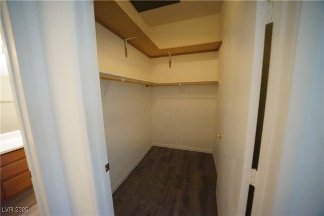 10245 South Maryland Parkway 204, Las Vegas, NV 89183