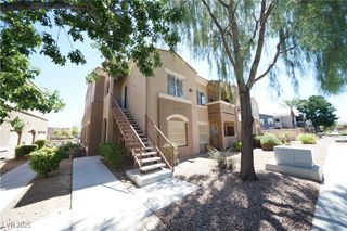 10245 South Maryland Parkway 204, Las Vegas, NV 89183