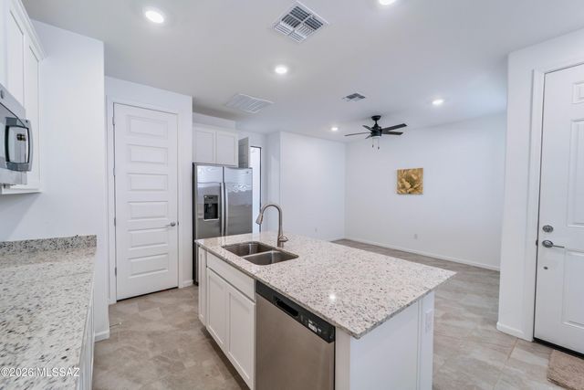 6721 E Via De Ayate, Tucson, AZ 85756