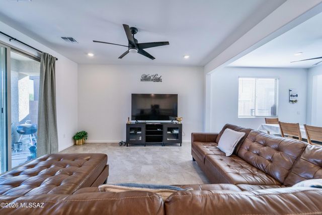 6721 E Via De Ayate, Tucson, AZ 85756