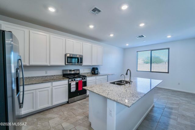 6721 E Via De Ayate, Tucson, AZ 85756