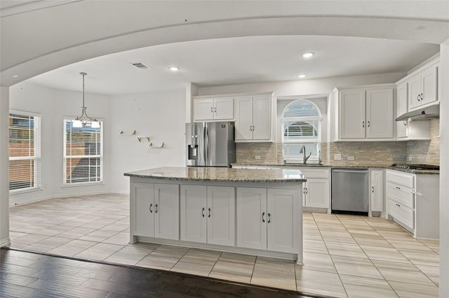 1712 Frisco Hills Boulevard, Little Elm, TX 75068