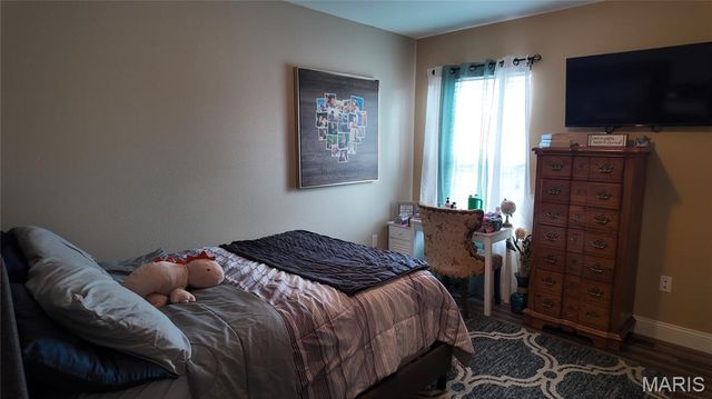 110 Sandstone Drive, St Robert, MO 65584