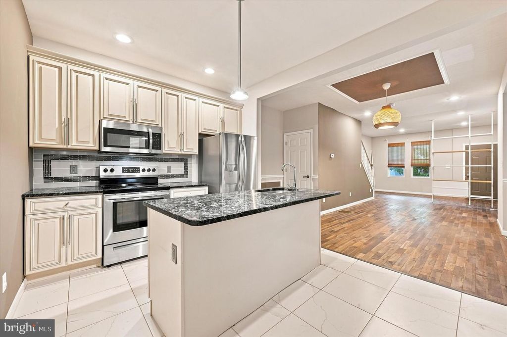 5131 KEYSER ST, PHILADELPHIA, PA 19144 — exterior