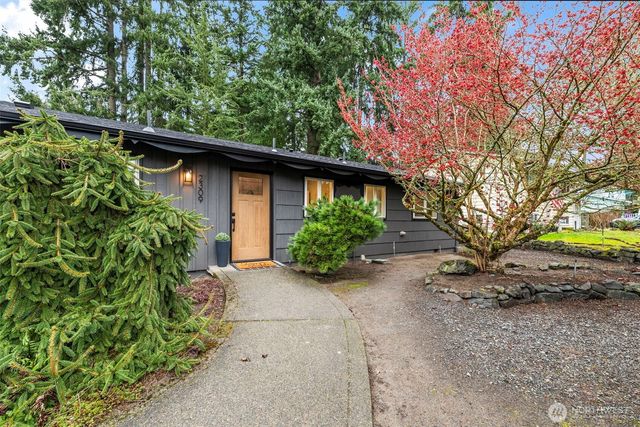 2309 Beech Avenue, Steilacoom, WA 98388
