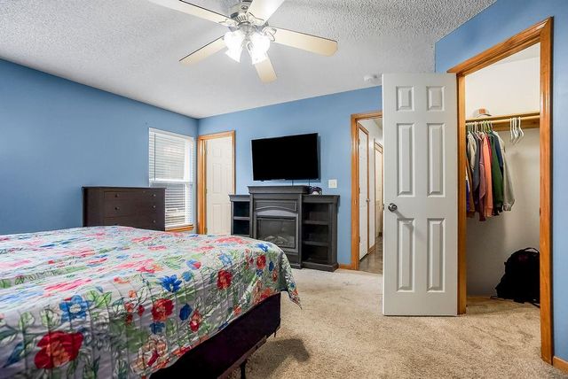 501 SW Creek Ridge Drive, Grain Valley, MO 64029