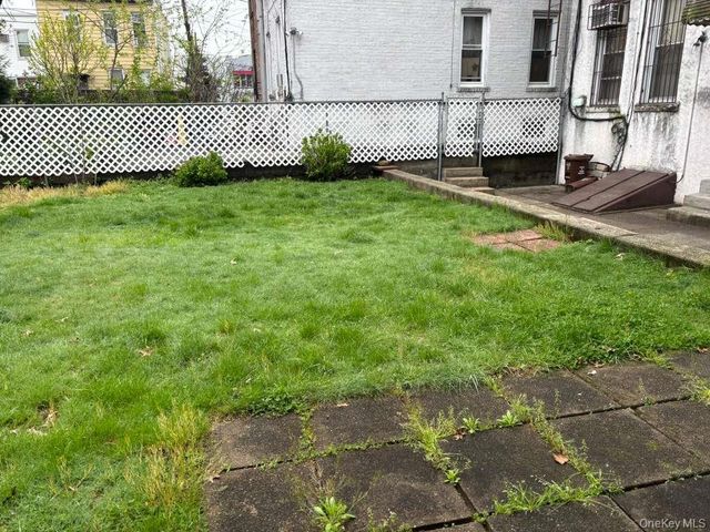 71-29 Myrtle Avenue 1st Fl, Glendale, NY 11385