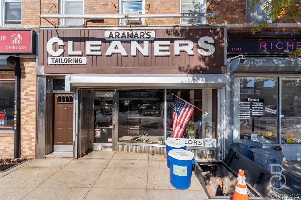 71-29 Myrtle Avenue 1st Fl, Glendale, NY 11385