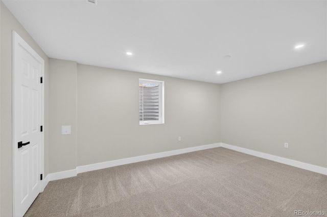 150 E 49th Avenue, Denver, CO 80216