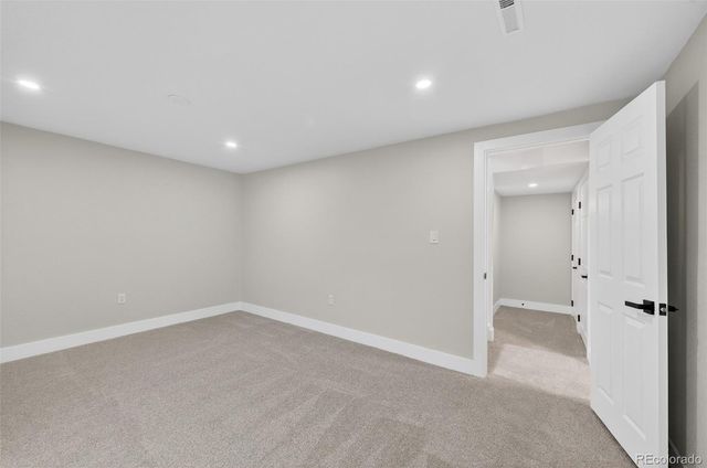 150 E 49th Avenue, Denver, CO 80216