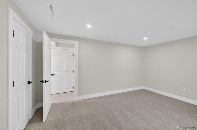 150 E 49th Avenue, Denver, CO 80216