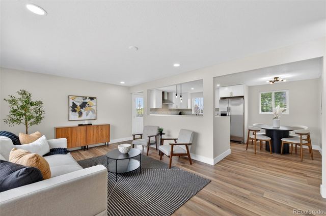 150 E 49th Avenue, Denver, CO 80216