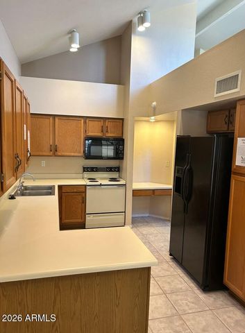 2363 W COMSTOCK Drive, Chandler, AZ 85224
