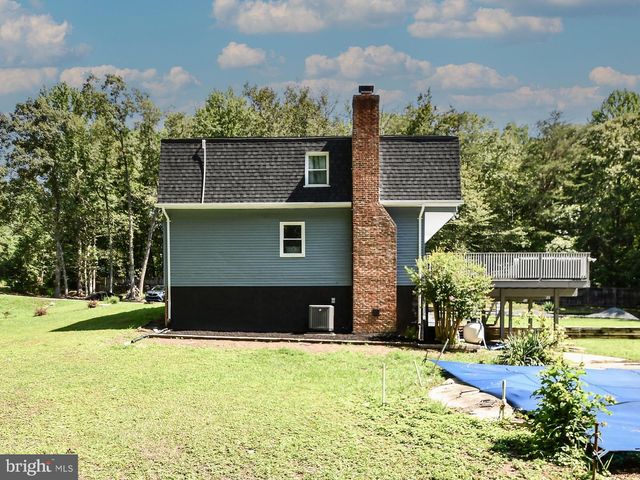 3841 SUNRISE DR, Huntingtown, MD 20639