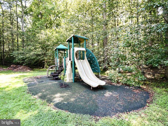 3841 SUNRISE DR, Huntingtown, MD 20639