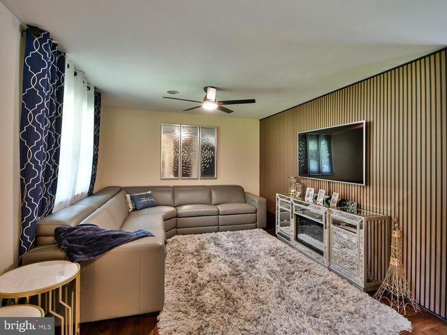3841 SUNRISE DR, Huntingtown, MD 20639