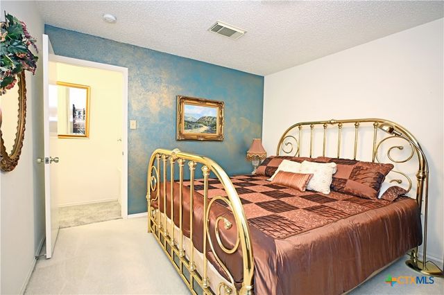 762 Pinehurst Drive, New Braunfels, TX 78130