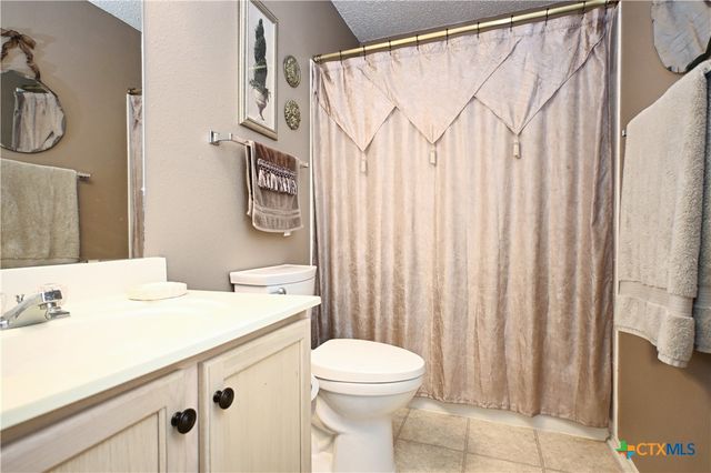 762 Pinehurst Drive, New Braunfels, TX 78130