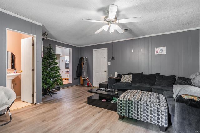2805 Fairoak Drive, Fort Wayne, IN 46809