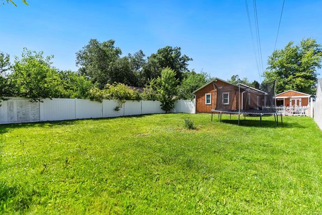 2805 Fairoak Drive, Fort Wayne, IN 46809
