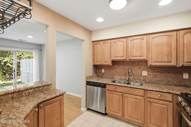 702 Carnation Drive 702, Brick, NJ 08724