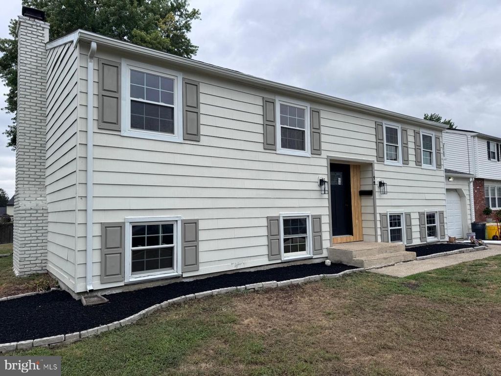 12 ANTIETAM, Laurel Springs, NJ 08021