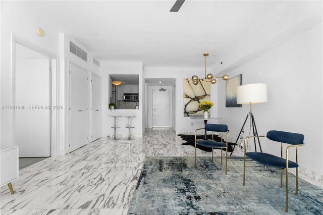 450 Alton Rd 3008, Miami Beach, FL 33139