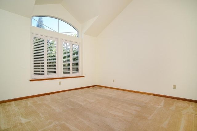 5624 Montclair Cir, Rocklin, CA 95677