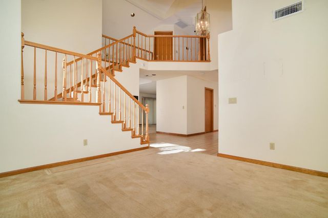 5624 Montclair Cir, Rocklin, CA 95677