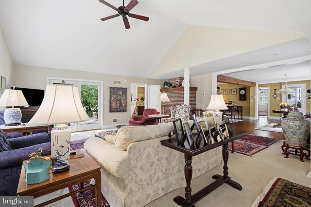 2895 TABLE ROCK RD, Biglerville, PA 17307